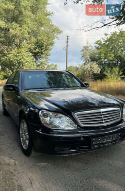 Седан Mercedes-Benz S-Class 2001 в  фото 5 Седан Mercedes-Benz S-Class 2001 в