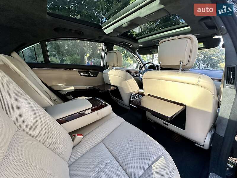 Седан Mercedes-Benz S-Class 2006 в Киеве