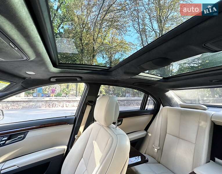Седан Mercedes-Benz S-Class 2006 в Киеве