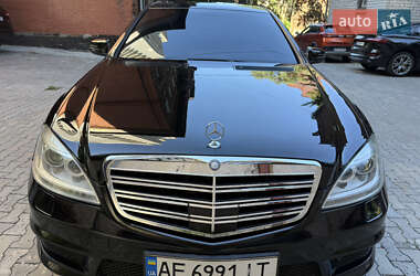 Седан Mercedes-Benz S-Class 2007 в Днепре