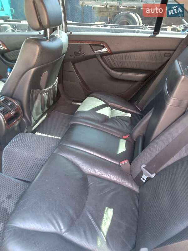 Седан Mercedes-Benz S-Class 2003 в Овидиополе