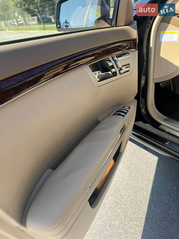 Седан Mercedes-Benz S-Class 2009 в Києві