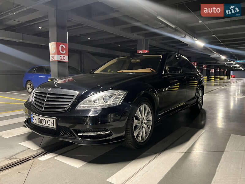 Седан Mercedes-Benz S-Class 2009 в Києві