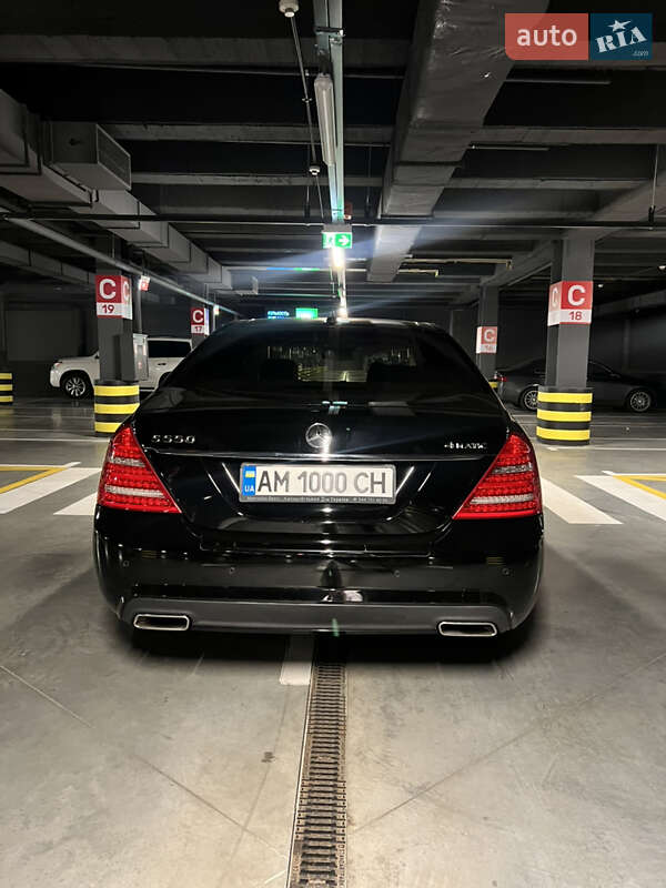 Седан Mercedes-Benz S-Class 2009 в Києві