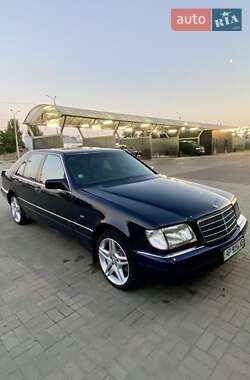Седан Mercedes-Benz S-Class 1997 в Дніпрі