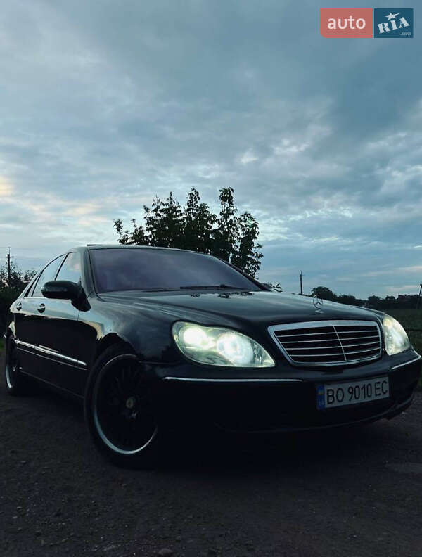 Mercedes-Benz S-Class 2002
