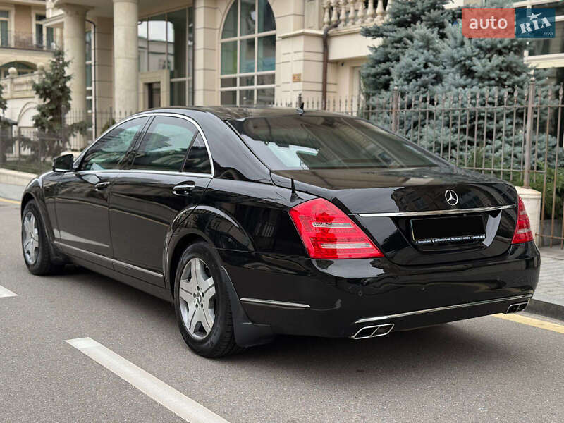 Седан Mercedes-Benz S-Class 2010 в Киеве