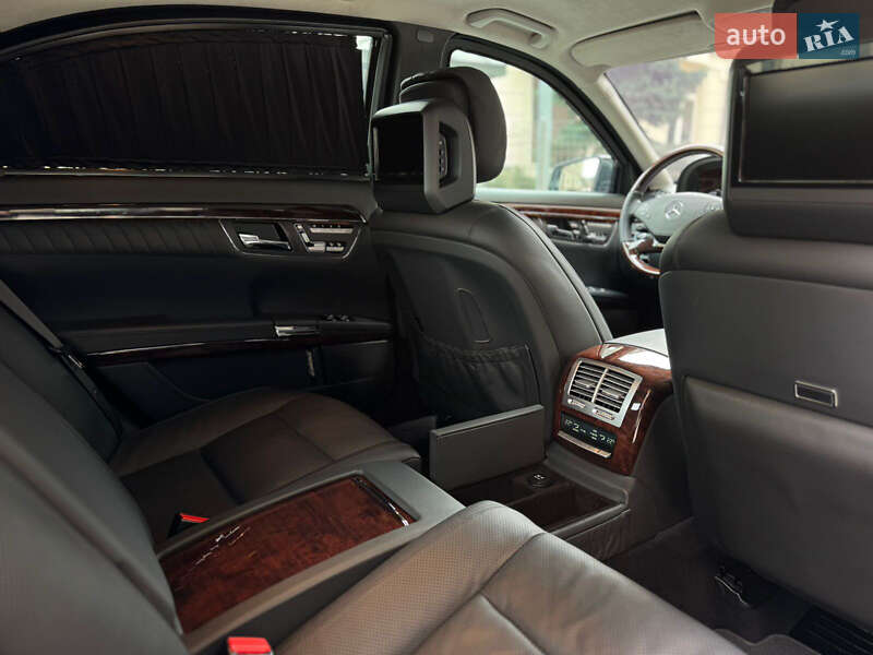 Седан Mercedes-Benz S-Class 2010 в Киеве