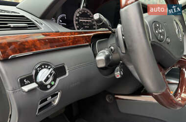 Седан Mercedes-Benz S-Class 2010 в 