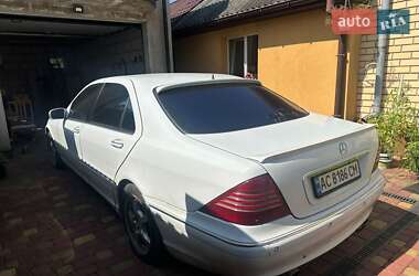 Седан Mercedes-Benz S-Class 1999 в 