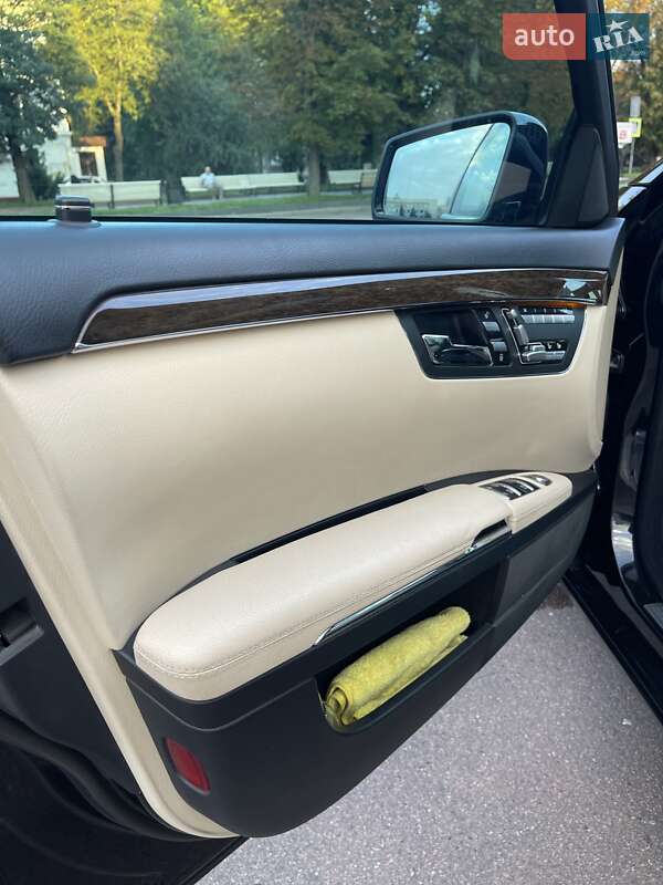 Седан Mercedes-Benz S-Class 2012 в Хмельницькому
