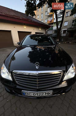 Седан Mercedes-Benz S-Class 2008 в 