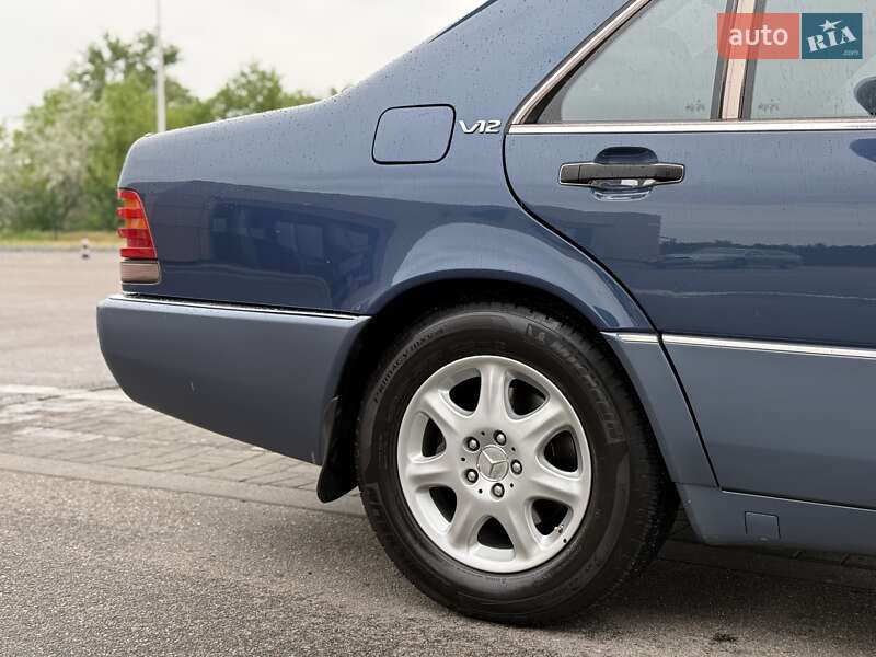 Седан Mercedes-Benz S-Class 1992 в Днепре