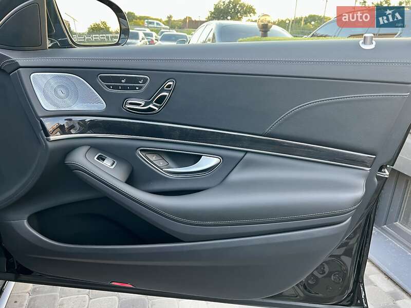 Седан Mercedes-Benz S-Class 2018 в Києві