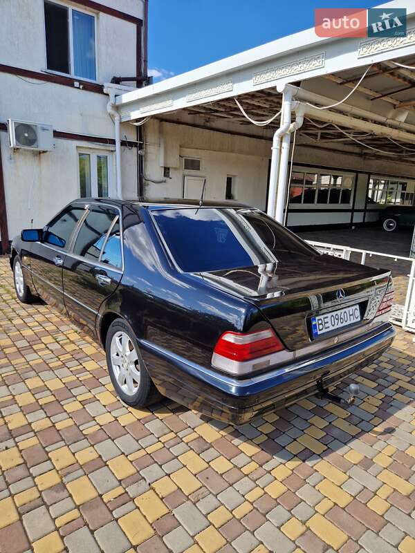 Седан Mercedes-Benz S-Class 1997 в Южноукраїнську