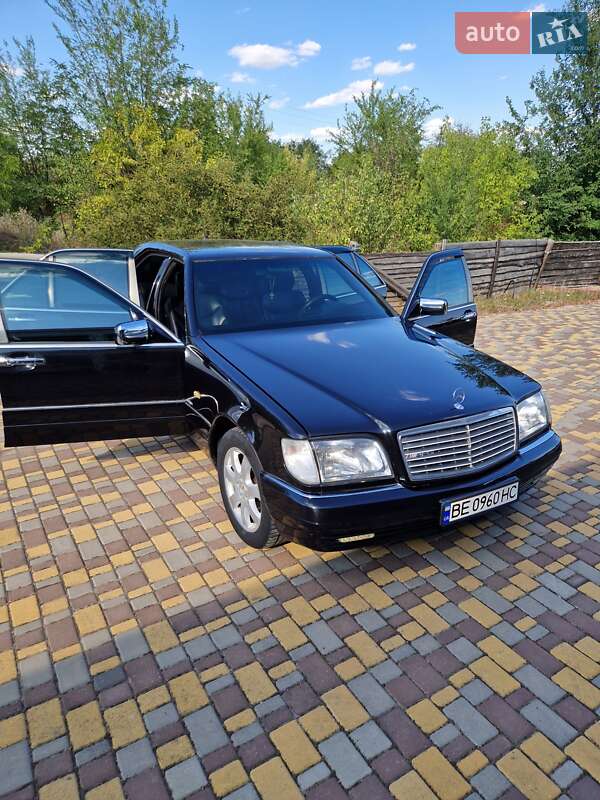 Седан Mercedes-Benz S-Class 1997 в Южноукраїнську