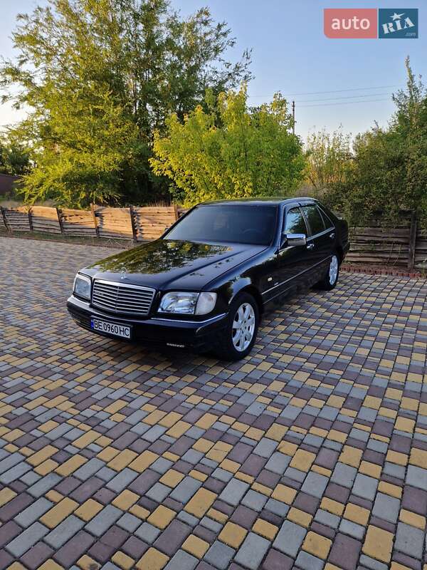 Седан Mercedes-Benz S-Class 1997 в Южноукраїнську