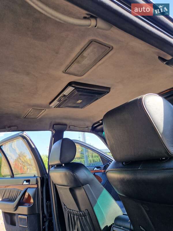 Седан Mercedes-Benz S-Class 1997 в Южноукраїнську