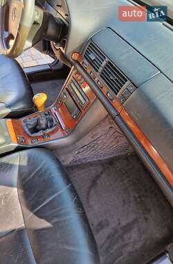 Седан Mercedes-Benz S-Class 1997 в  фото 44 Седан Mercedes-Benz S-Class 1997 в