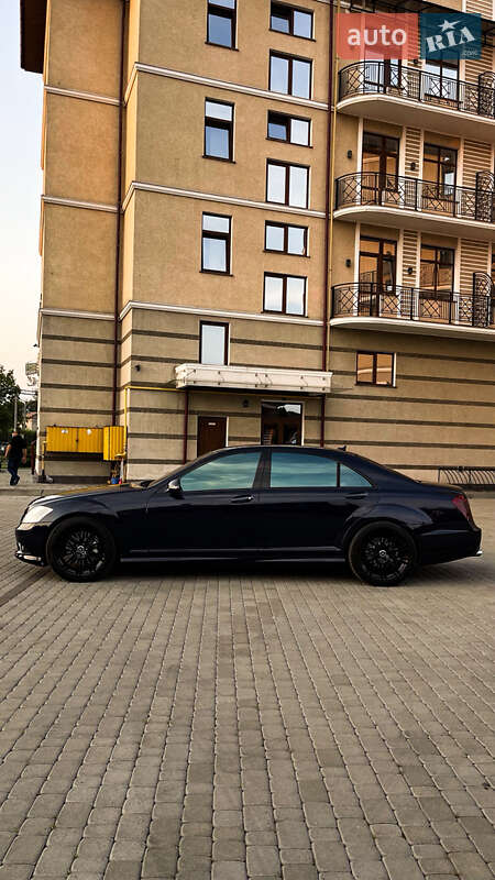 Седан Mercedes-Benz S-Class 2008 в Львове