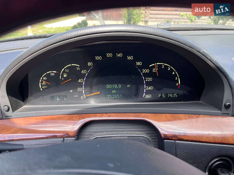 Седан Mercedes-Benz S-Class 2002 в Києві