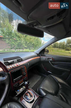 Седан Mercedes-Benz S-Class 2002 в  фото 13 Седан Mercedes-Benz S-Class 2002 в