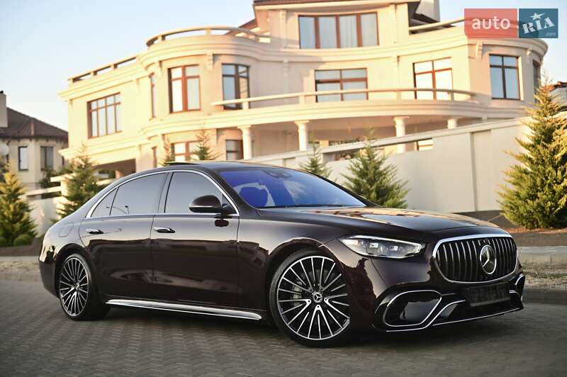Mercedes-Benz S-Class 2021