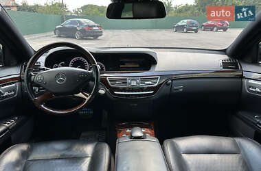 Седан Mercedes-Benz S-Class 2012 в 