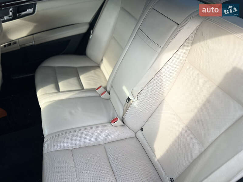 Седан Mercedes-Benz S-Class 2012 в Луцьку
