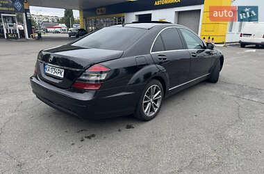 Седан Mercedes-Benz S-Class 2006 в 
