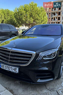 Седан Mercedes-Benz S-Class 2013 в 