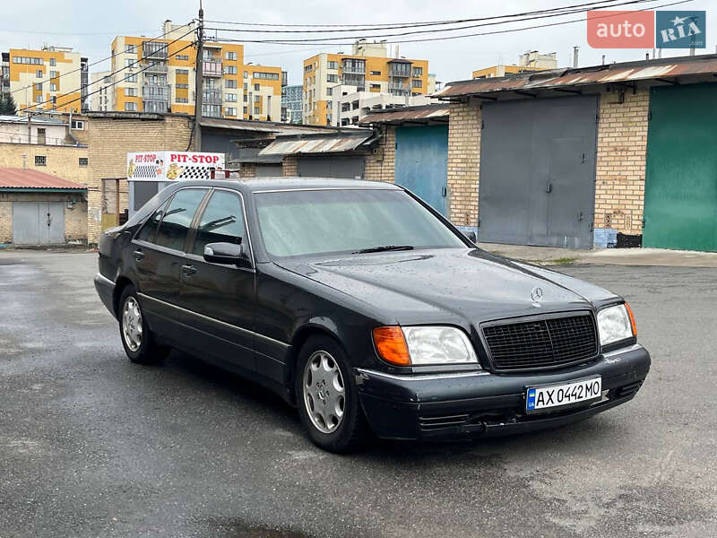 Седан Mercedes-Benz S-Class 1995 в 
