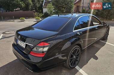 Седан Mercedes-Benz S-Class 2008 в 