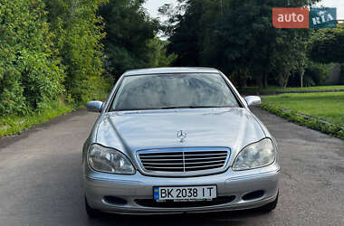 Седан Mercedes-Benz S-Class 2001 в Рівному