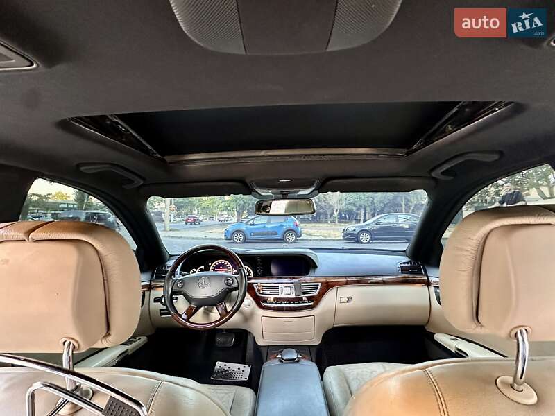 Седан Mercedes-Benz S-Class 2006 в Одесі