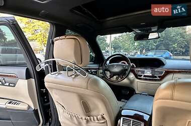 Седан Mercedes-Benz S-Class 2006 в 