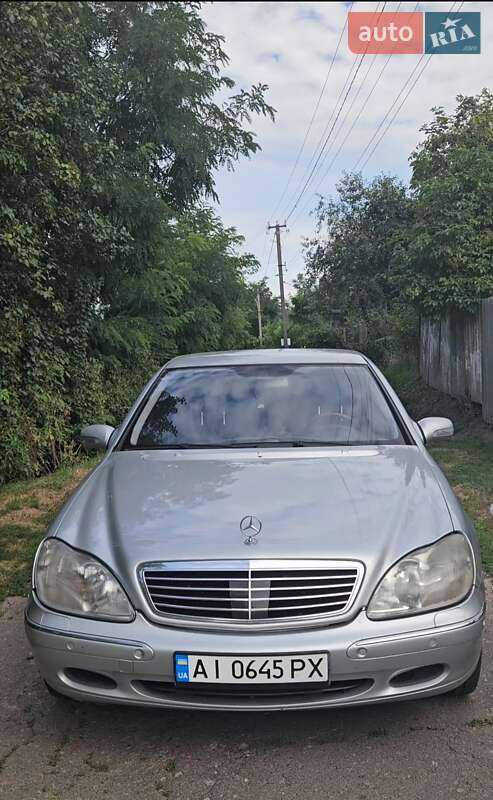 Mercedes-Benz S-Class 2000