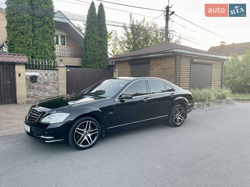 Седан Mercedes-Benz S-Class 2011 в Києві