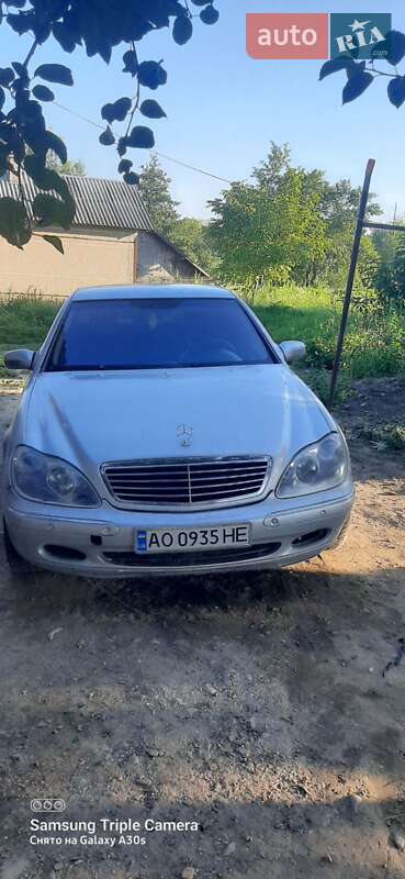 Седан Mercedes-Benz S-Class 2001 в 