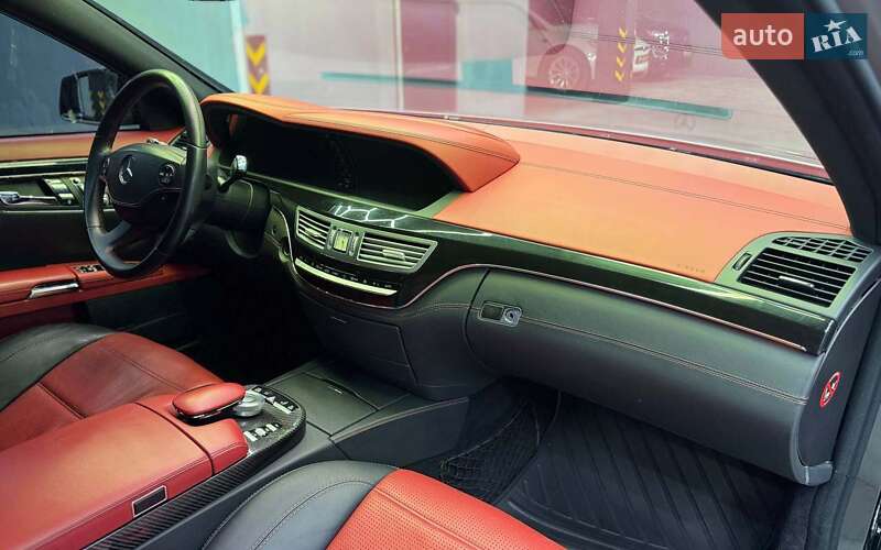 Седан Mercedes-Benz S-Class 2008 в Черновцах