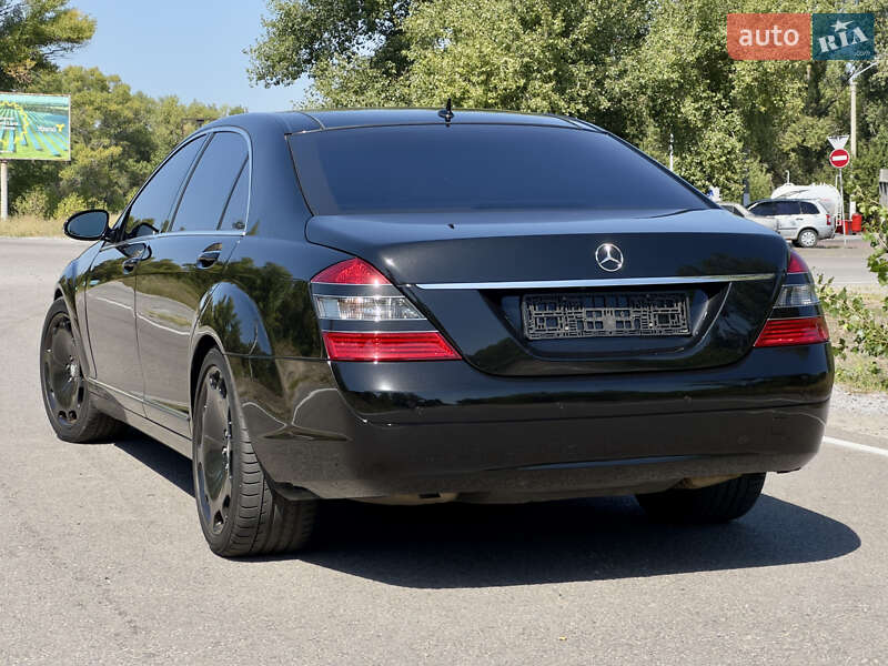 Седан Mercedes-Benz S-Class 2008 в Днепре