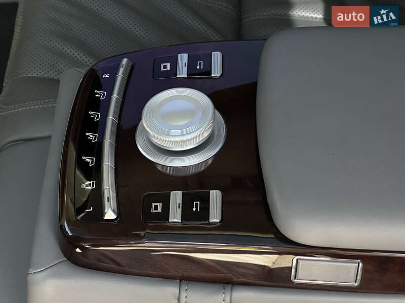 Седан Mercedes-Benz S-Class 2008 в Днепре