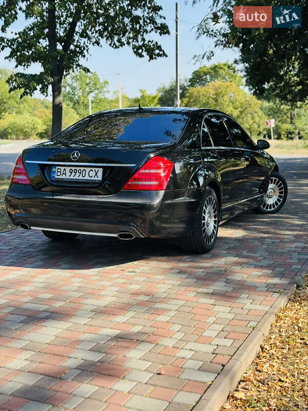 Седан Mercedes-Benz S-Class 2006 в Кропивницком