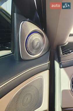 Седан Mercedes-Benz S-Class 2015 в 