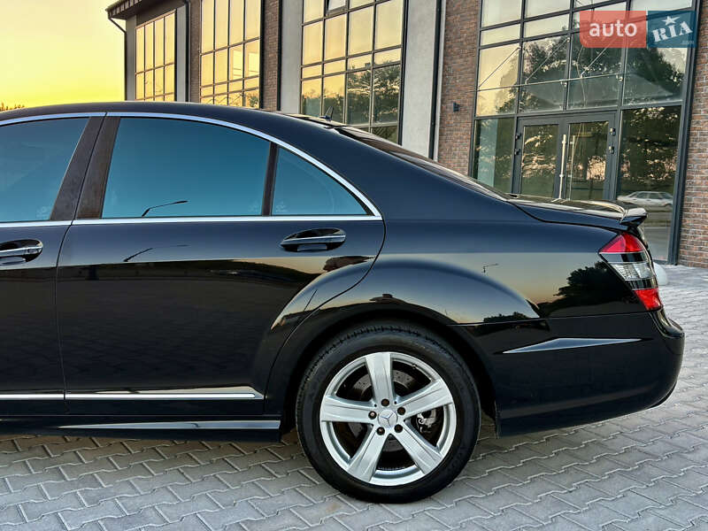Седан Mercedes-Benz S-Class 2005 в Тернополе