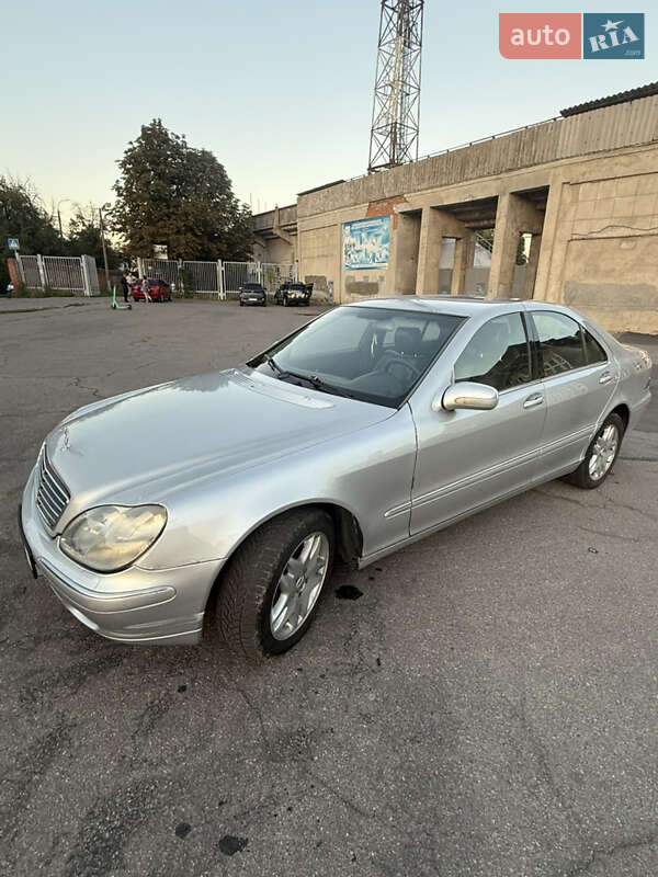 Седан Mercedes-Benz S-Class 2001 в Виннице