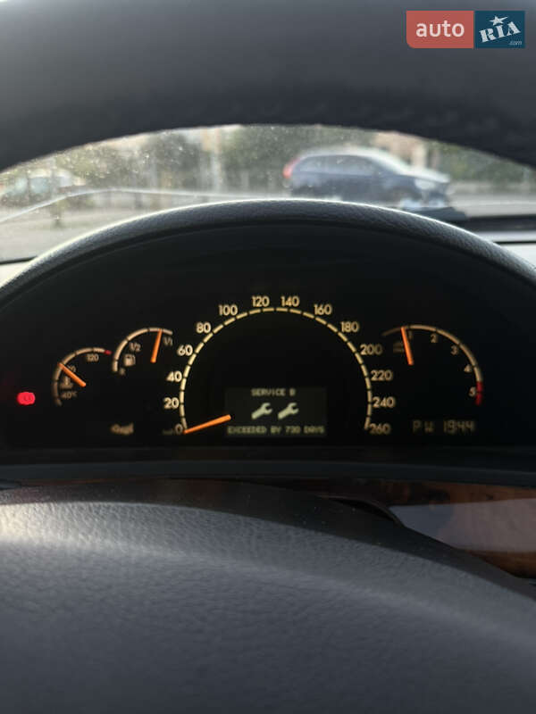 Седан Mercedes-Benz S-Class 2001 в Виннице