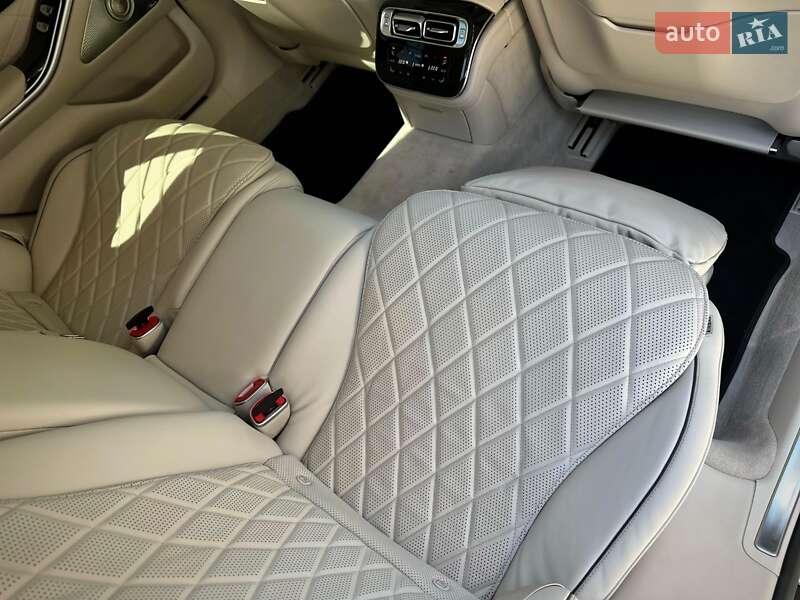 Седан Mercedes-Benz S-Class 2021 в Києві