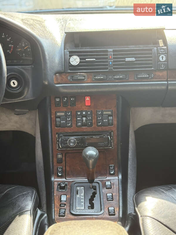 Седан Mercedes-Benz S-Class 1991 в Івано-Франківську