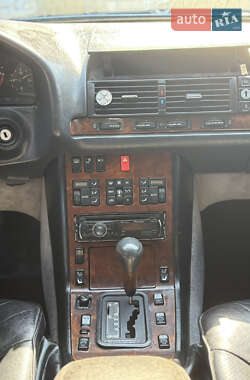 Седан Mercedes-Benz S-Class 1991 в 